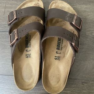 Brand new brown Birkenstocks worn twice